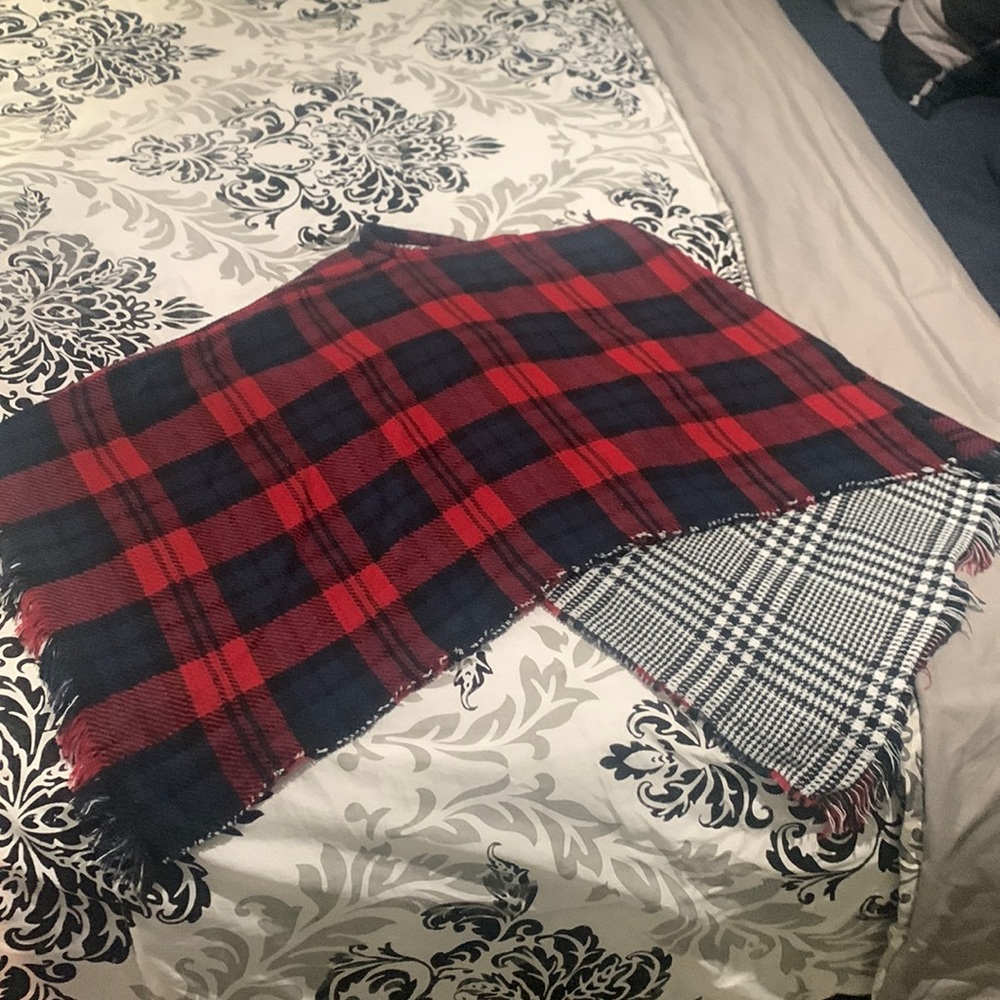 Warm thick flannel reversible plaid shawl